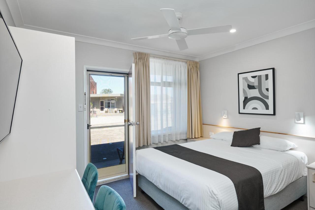 Wingham Motel Eksteriør billede